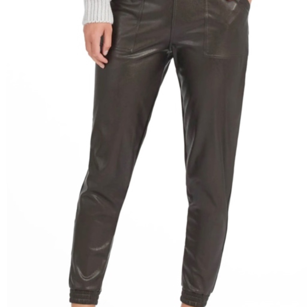 Spanx Leather Like Vegan Jogger Size L